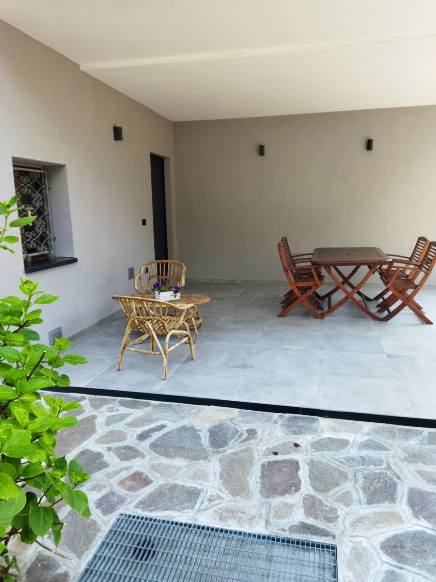 Ferienwohnung Rose Garden House Wi-Fi Riva del Garda Exterior foto